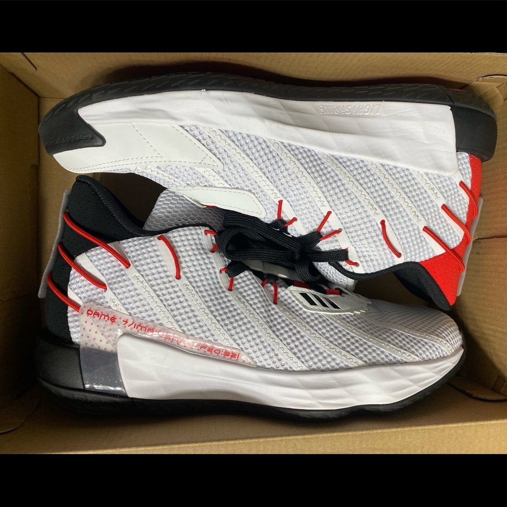 Adidas Dame 7 sneakers